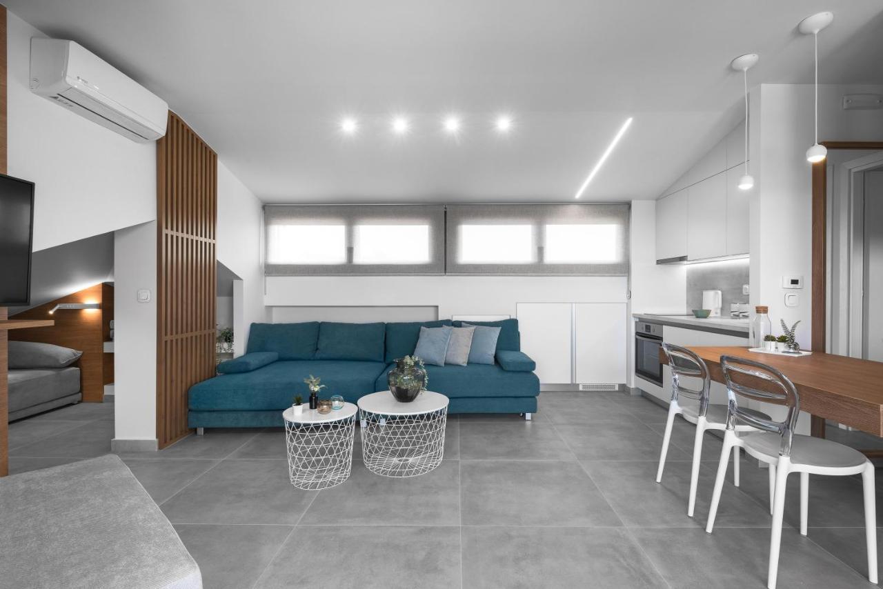 Appartamento Pola'S Loft Ierissós Esterno foto