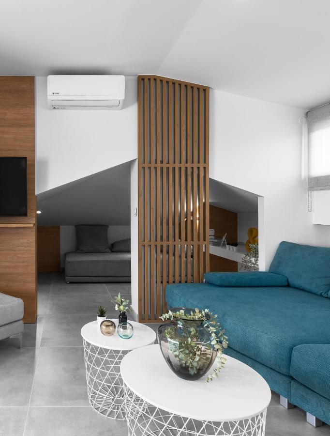 Appartamento Pola'S Loft Ierissós Esterno foto